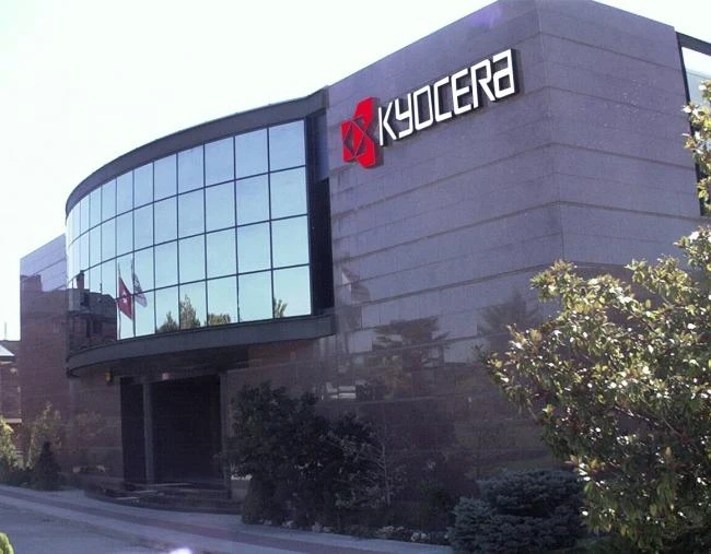 Kyocera: významný výrobce keramiky, kterou používá i ve svých tiskárnách